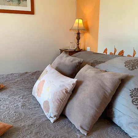 Manoir Du Petit Saint-pierre Nocleg ze śniadaniem 4*