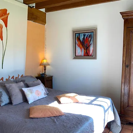 Manoir Du Petit Saint-pierre Nocleg ze śniadaniem 4*