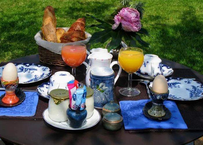 Manoir Du Petit Saint-pierre 4* Honfleur