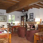 Manoir Du Petit Saint-pierre לינה וארוחת בוקר