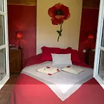 Manoir Du Petit Saint-pierre 4* הונפלר