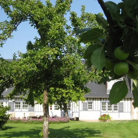 فندق مبيت وإفطار Manoir Du Petit Saint-pierre 4*