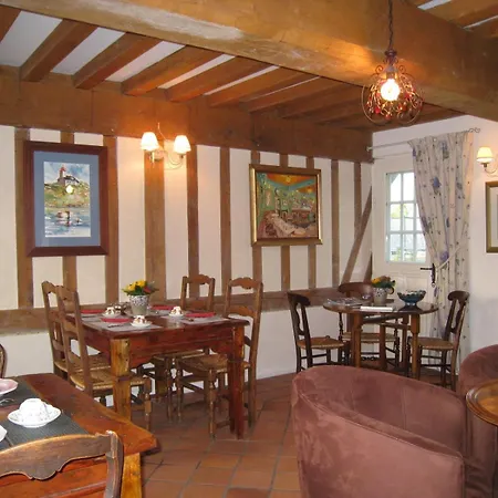 Manoir Du Petit Saint-pierre לינה וארוחת בוקר 4*