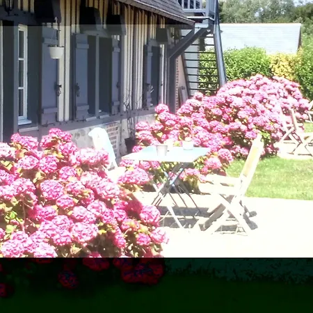 فندق مبيت وإفطار Manoir Du Petit Saint-pierre