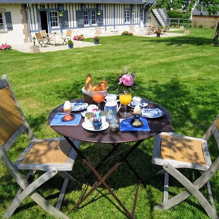 Manoir Du Petit Saint-pierre Bed and breakfast